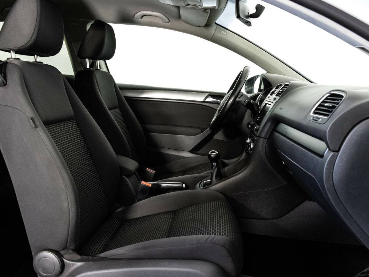 Купить Volkswagen Golf 6-speed, 2009, 284 641 км, фото №13