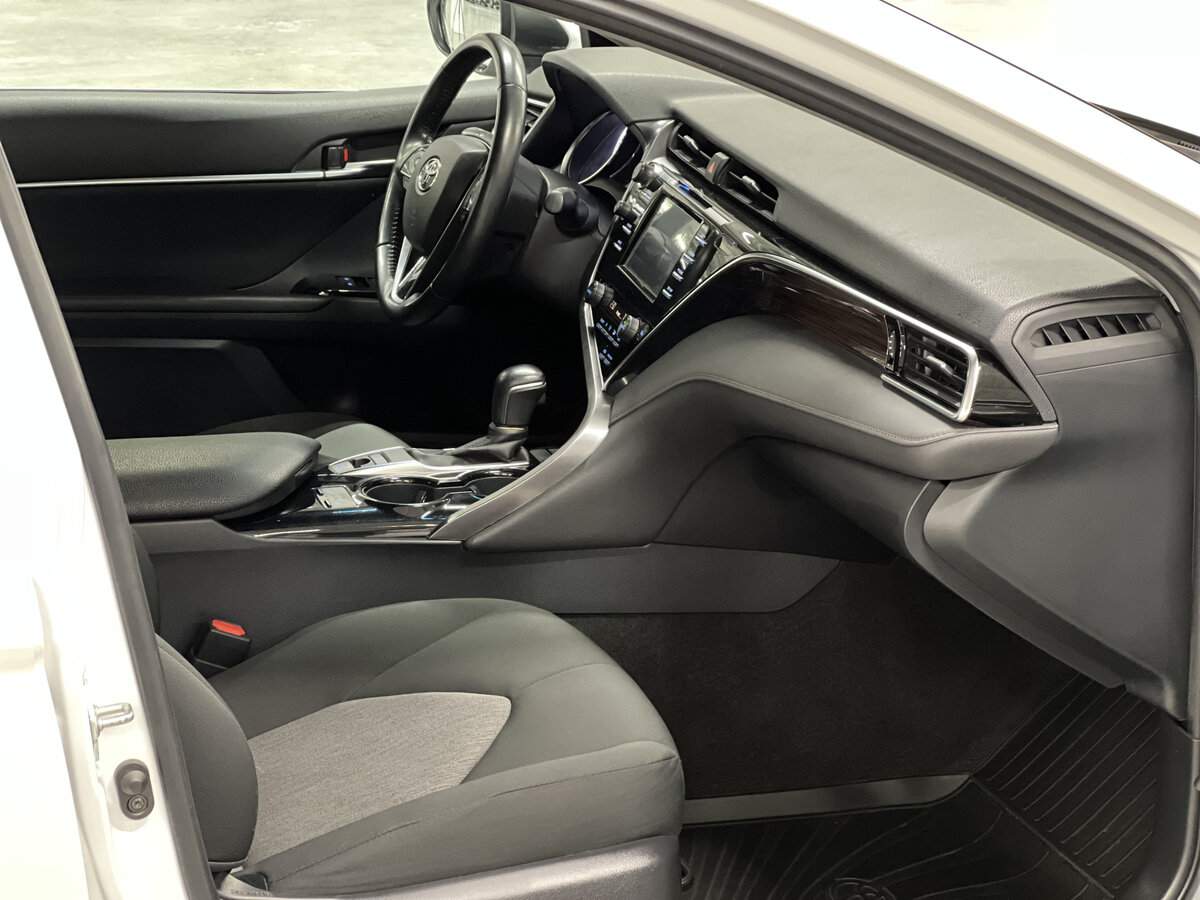 Купить Toyota Camry, 2021, 110 651 км, фото №11