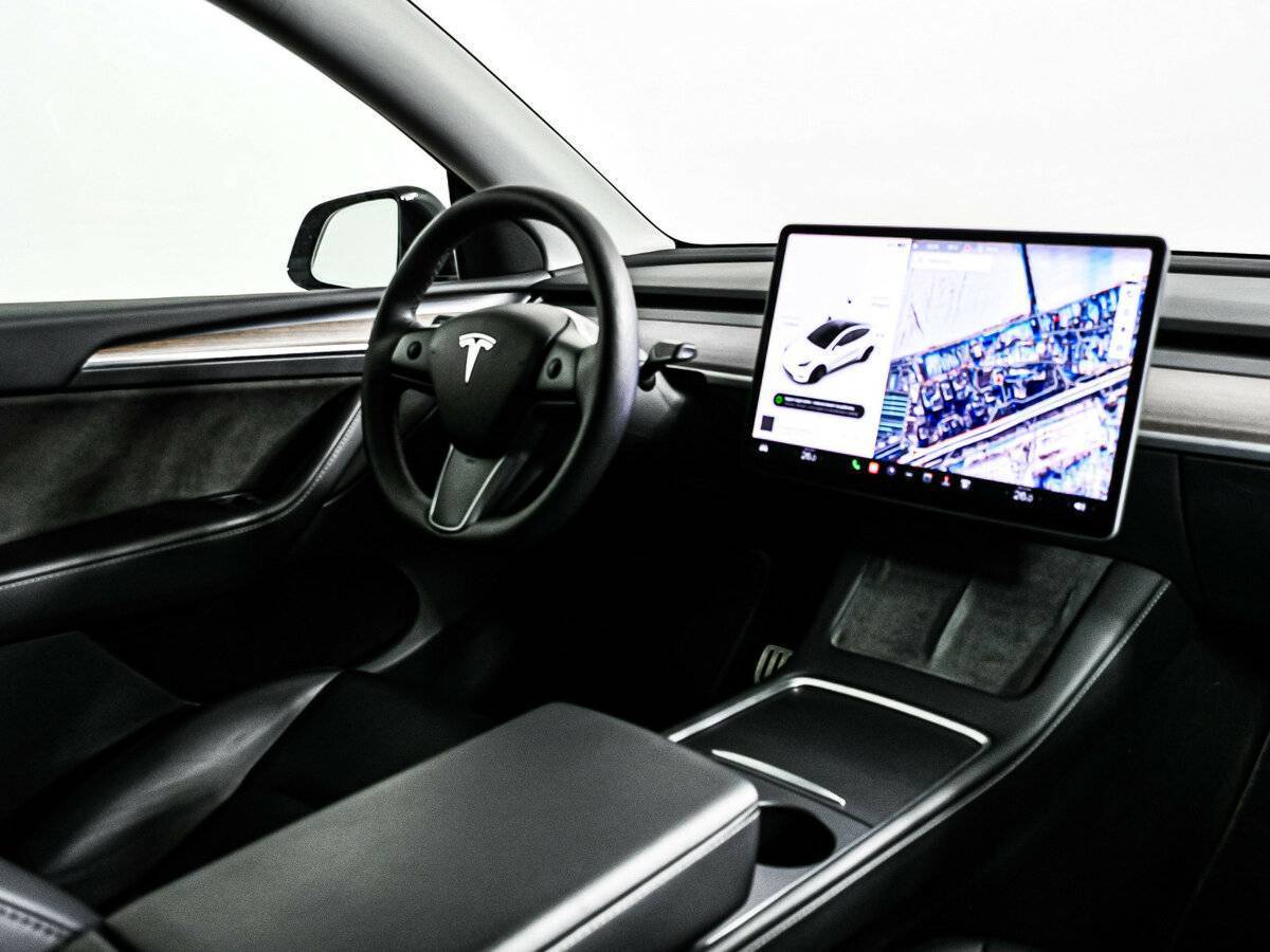 Купить Tesla Model Y Performance, 2023, 31 592 км, фото №9
