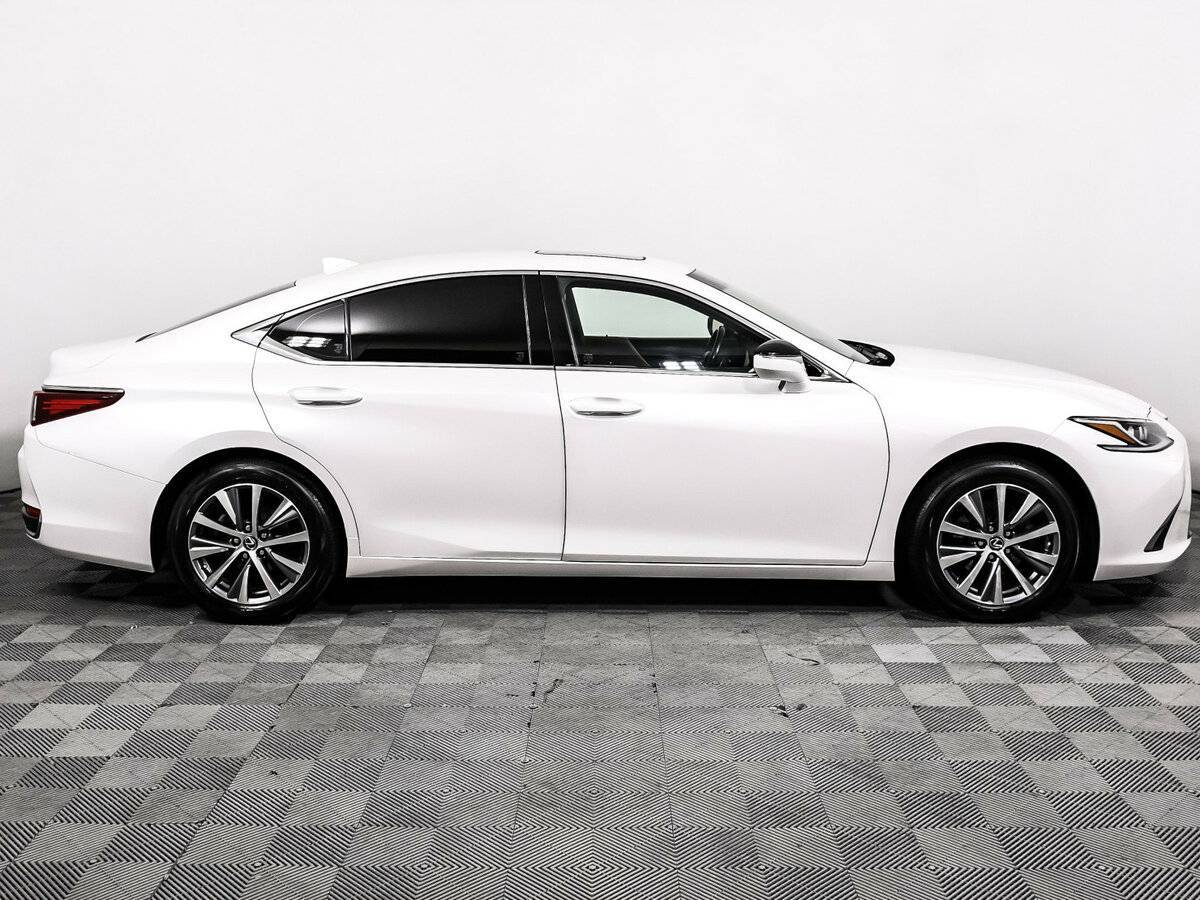Купить Lexus ES 250, 2019, 62 321 км, фото №4