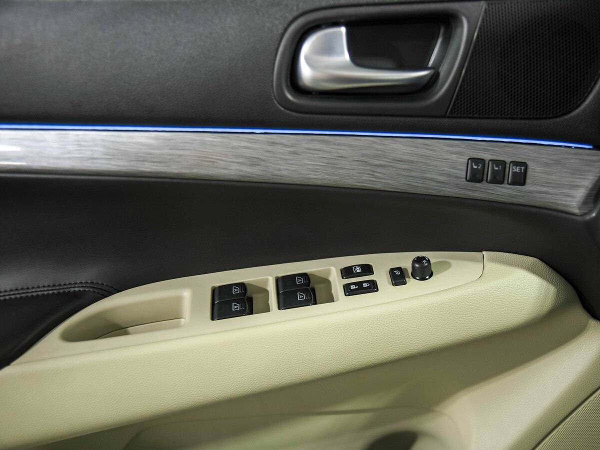 Купить Infiniti G25, 2013, 233 307 км, фото №13