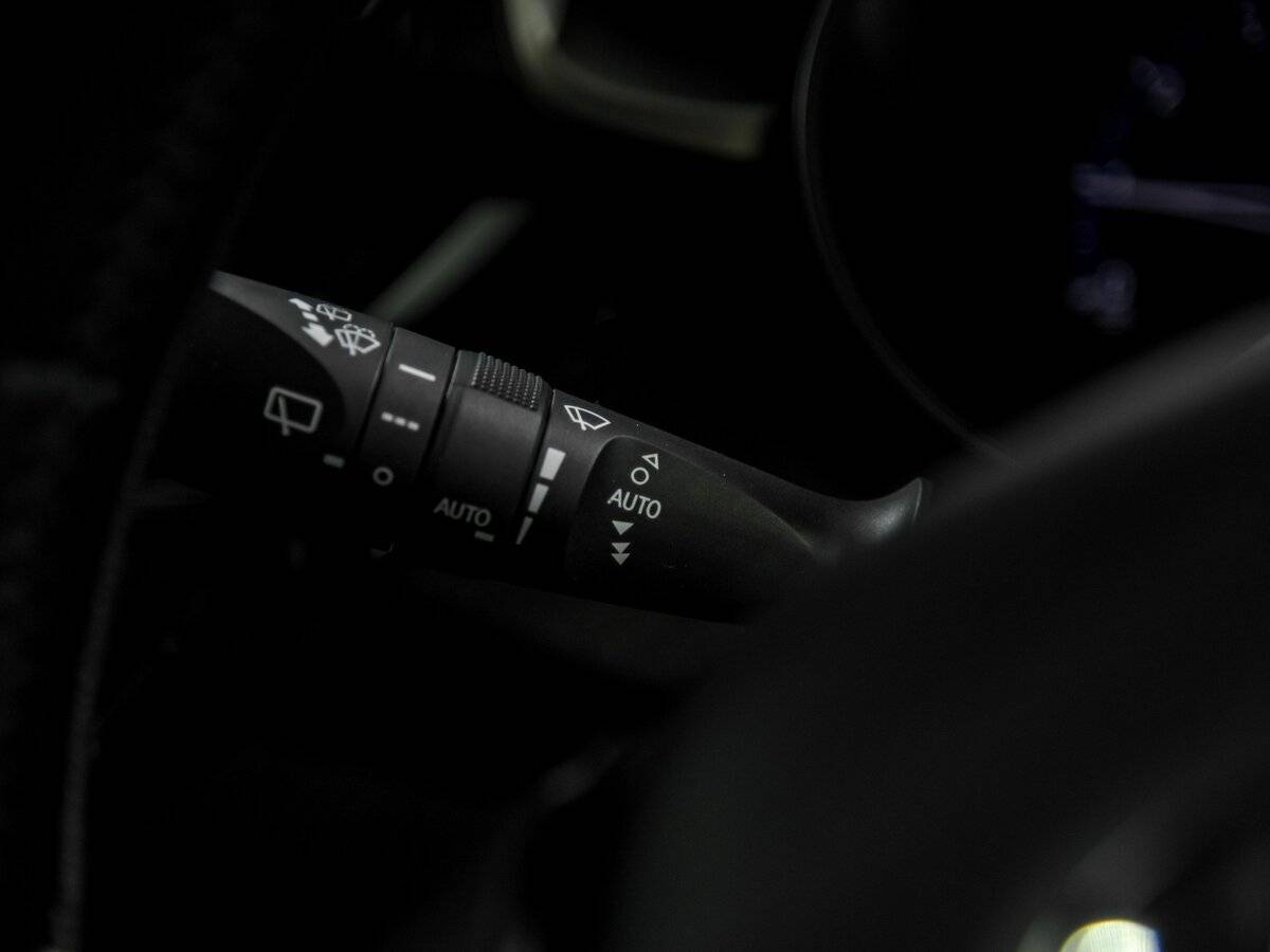 Купить Toyota C-HR, 2020, 54 435 км, фото №8