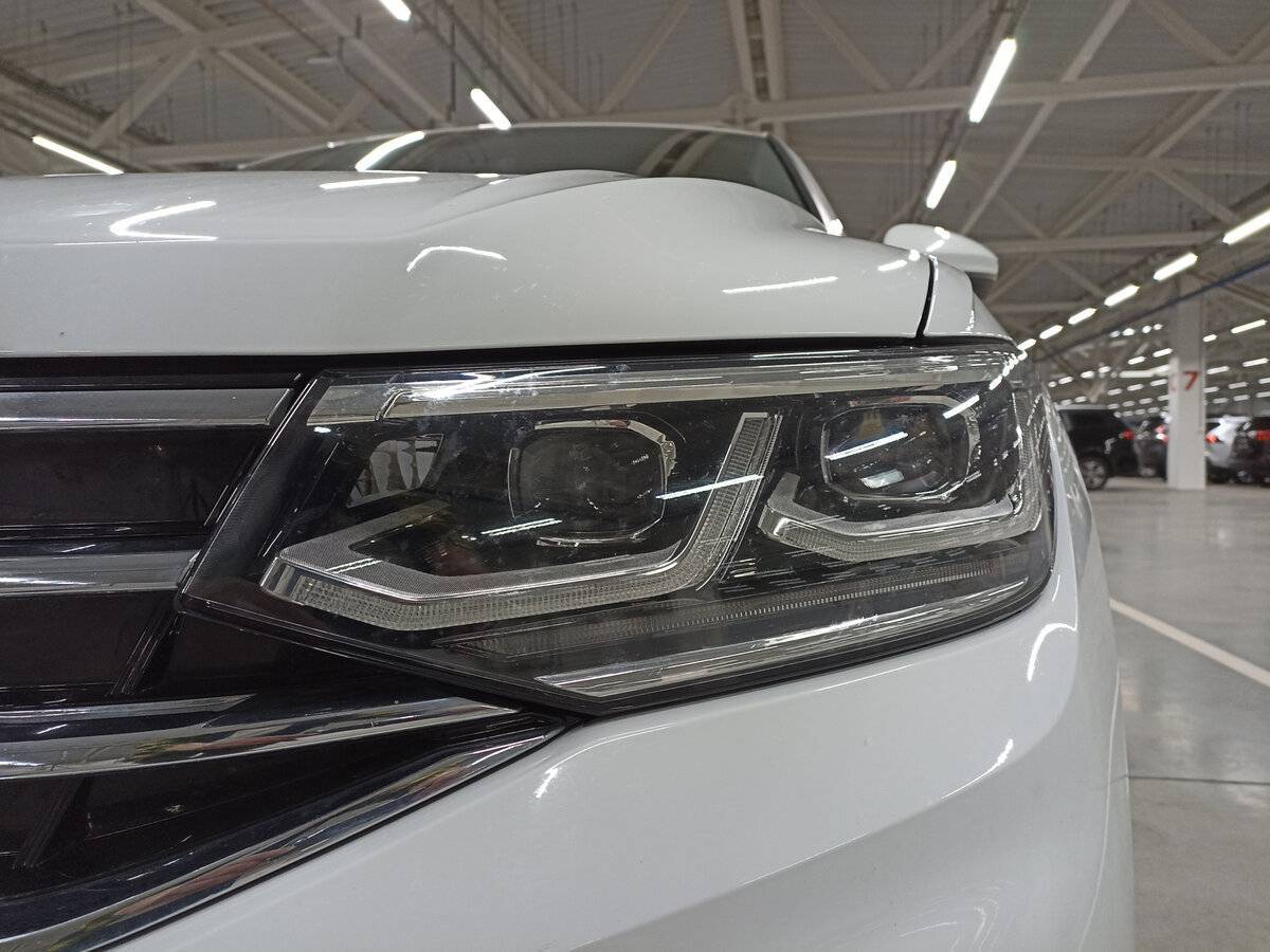 Купить Volkswagen Tiguan, 2021, 65 509 км, фото №17