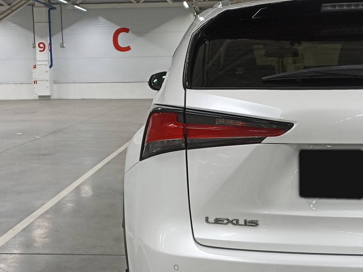Купить Lexus NX 300, 2018, 97 871 км, фото №9