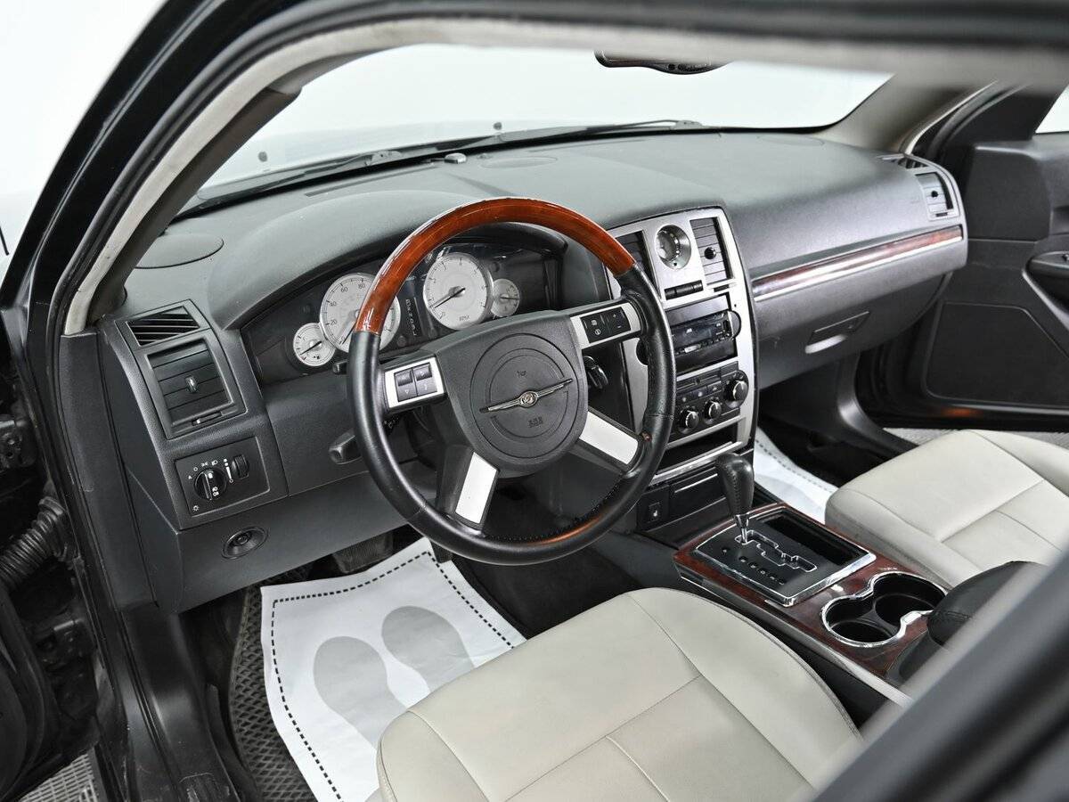 Купить Chrysler 300C, 2004, 176 000 км, фото №9