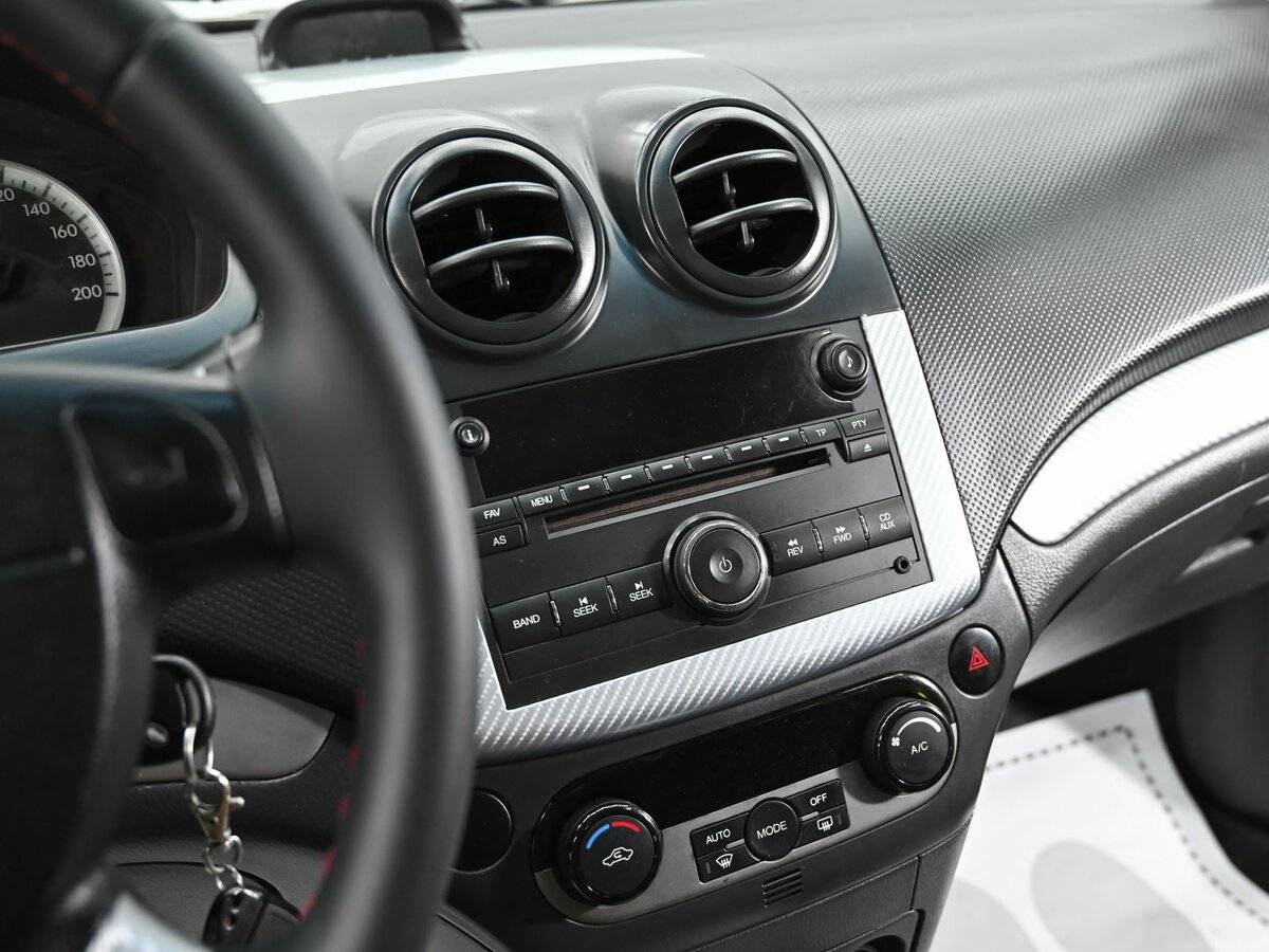 Купить Chevrolet Aveo, 2006, 176 000 км, фото №10