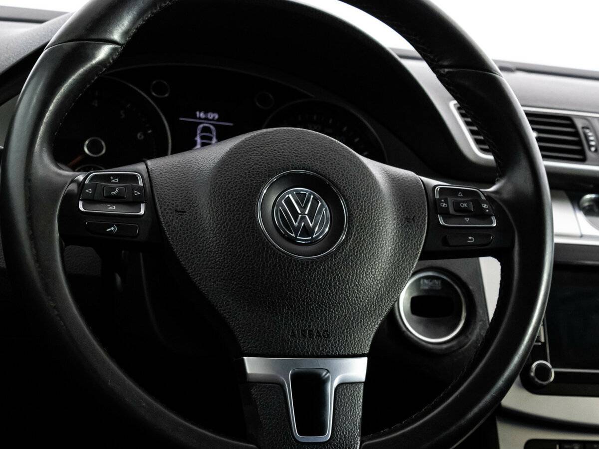 Купить Volkswagen Passat, 2011, 298 479 км, фото №10