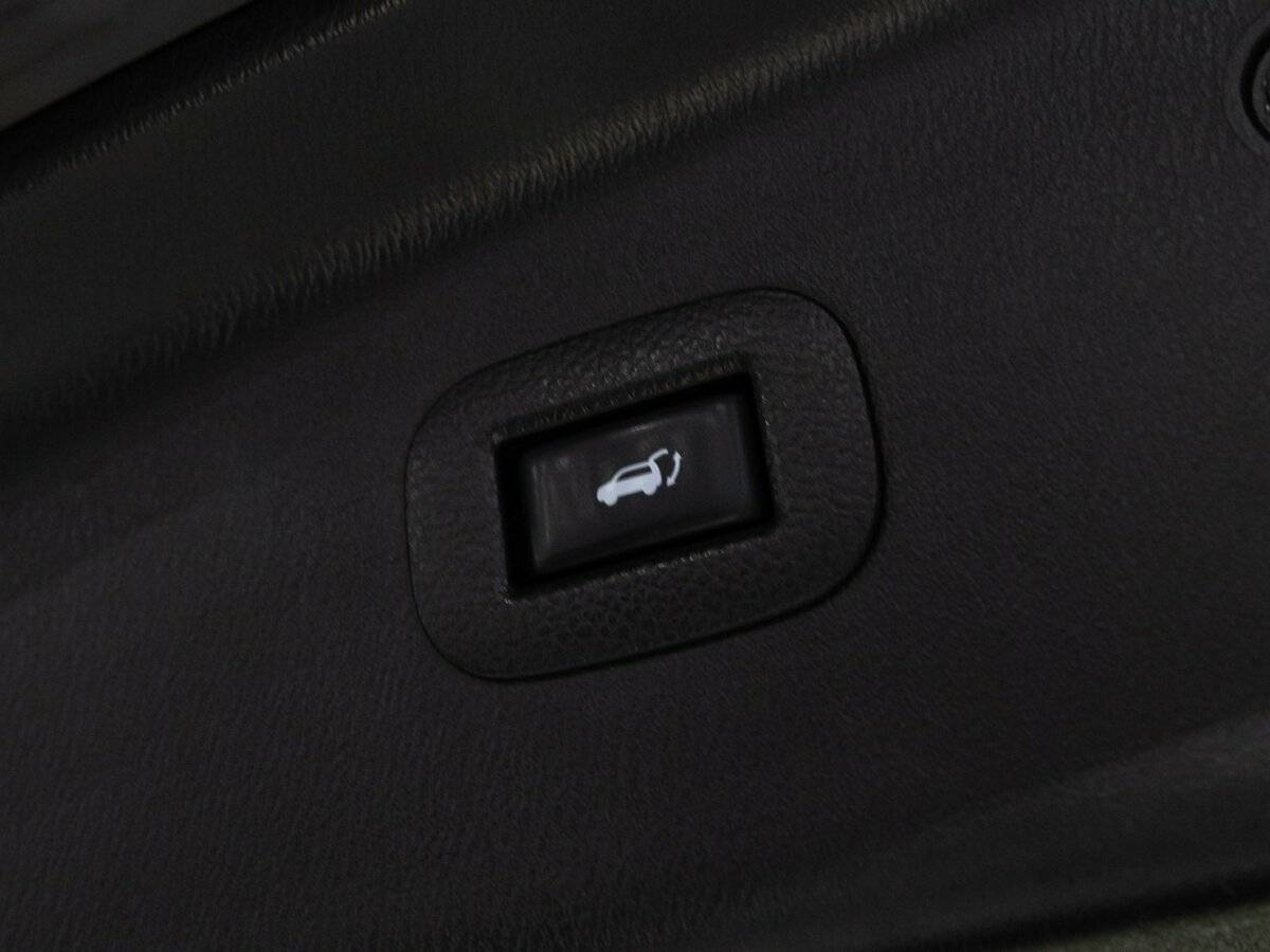 Купить Infiniti QX80, 2017, 129 877 км, фото №14