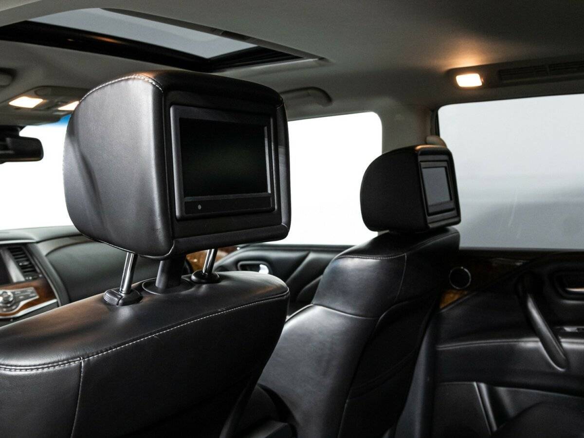 Купить Infiniti QX80, 2017, 129 877 км, фото №17