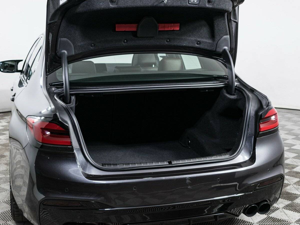 Купить BMW 5 серии 530d xDrive, 2018, 110 250 км, фото №7