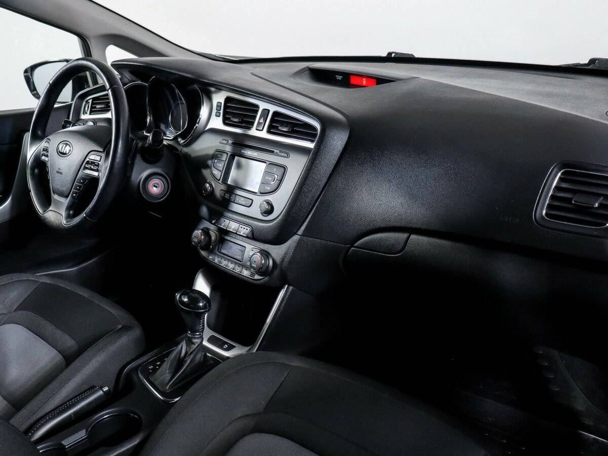 Купить Kia Ceed, 2014, 89 798 км, фото №4