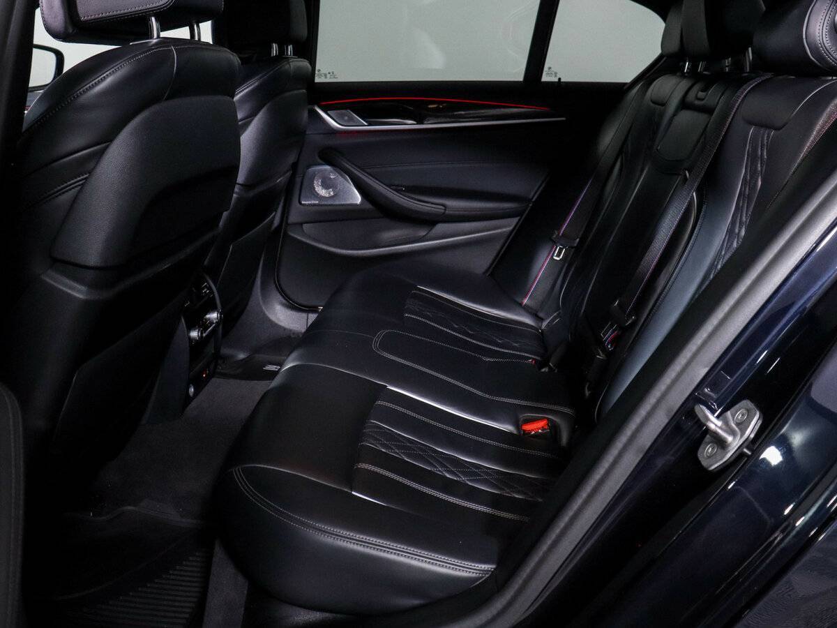 Купить BMW 5 серии 530d xDrive, 2020, 77 000 км, фото №10