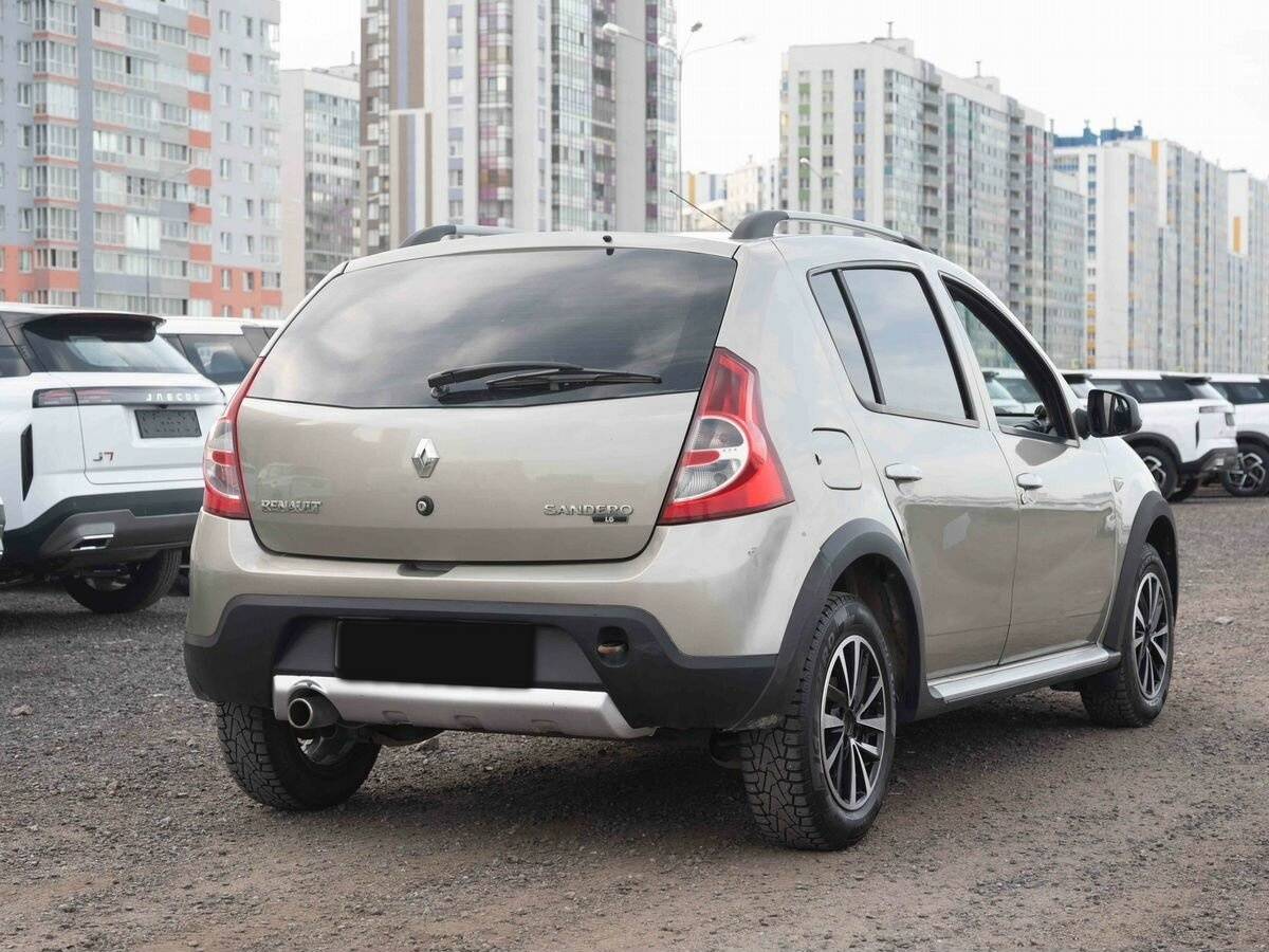 Купить Renault Sandero Stepway, 2011, 308 000 км, фото №6