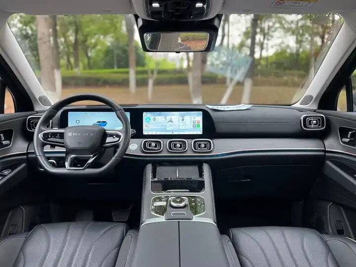 Купить Chery Tiggo 9, 2023, 10 000 км, фото №10