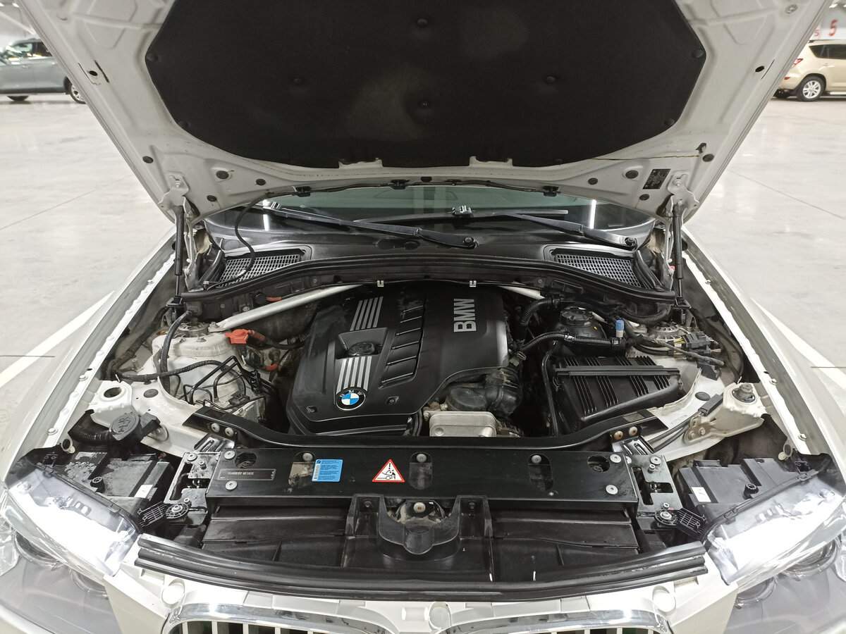 Купить BMW X3 28i xDrive, 2011, 228 443 км, фото №9