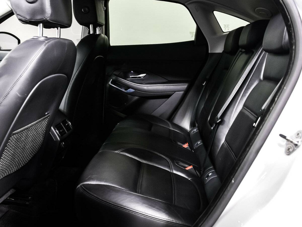 Купить Jaguar E-Pace, 2018, 131 260 км, фото №12