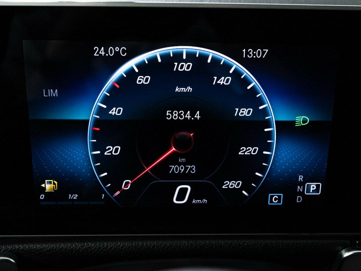 Купить Mercedes-Benz GLB 200, 2020, 71 000 км, фото №12