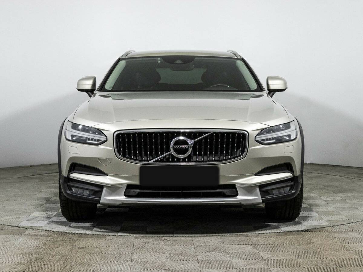 Volvo V90 Cross Country