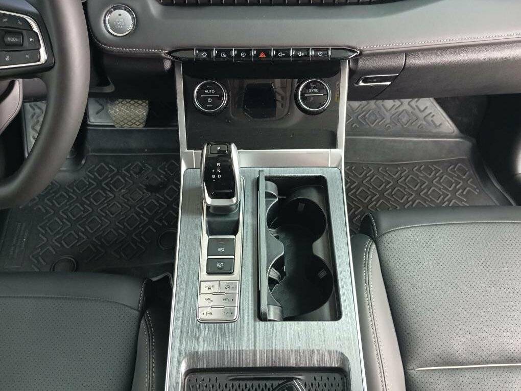 Купить Chery Tiggo 7 Pro Plug-in Hybrid, 2023, 4 697 км, фото №16