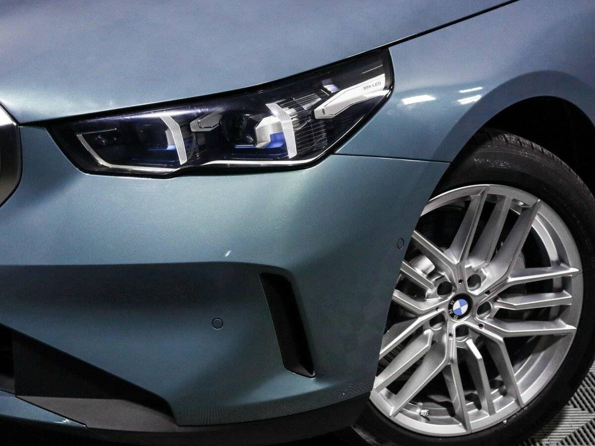 Купить BMW 5 серии 530i xDrive, 2023, 343 км, фото №16