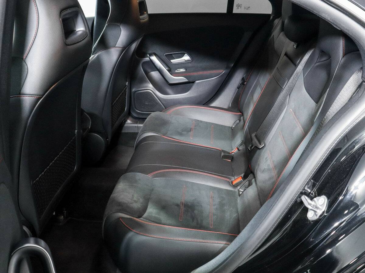 Купить Mercedes-Benz CLA 200, 2021, 35 909 км, фото №10