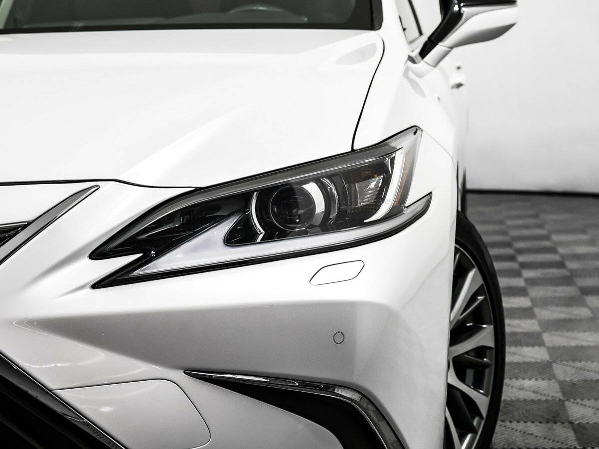 Купить Lexus ES 250, 2021, 44 124 км, фото №16