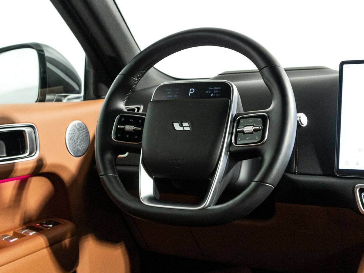 Купить Lixiang L9 44.5 kWh, 2023, 11 900 км, фото №11