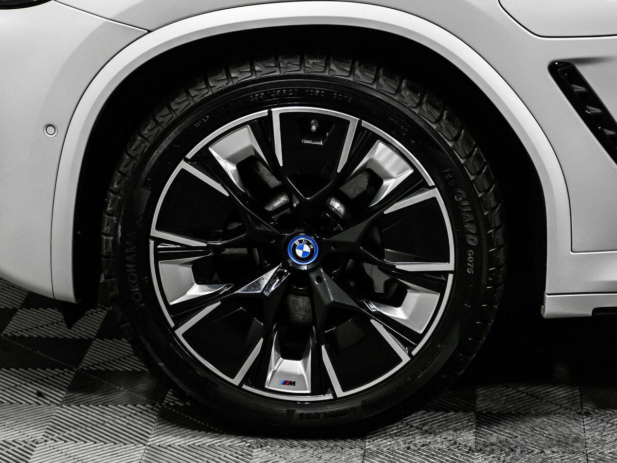 Купить BMW iX3, 2023, 34 940 км, фото №17