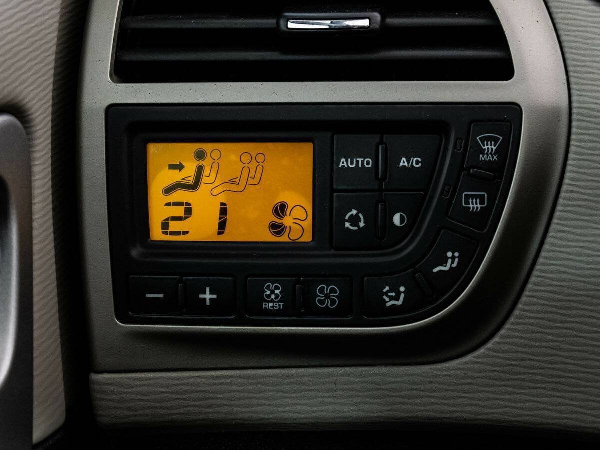 Купить Citroen C4 Picasso, 2011, 195 923 км, фото №14