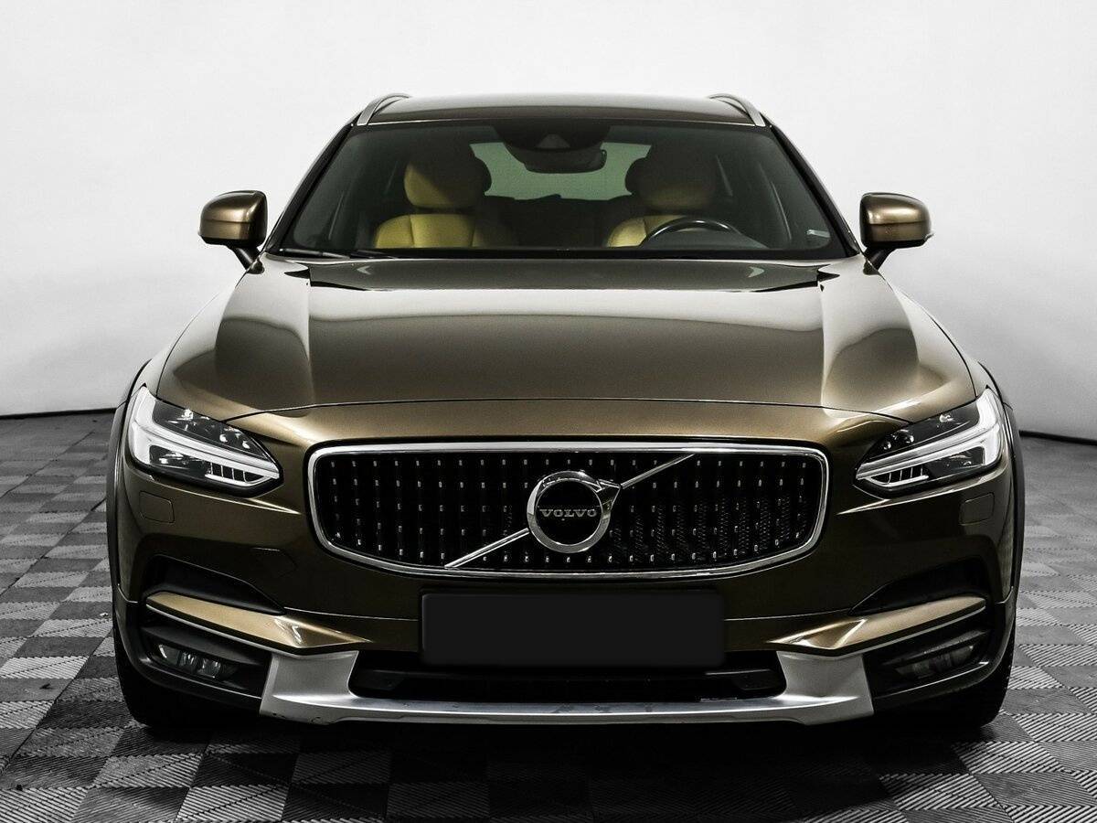 Volvo V90 Cross Country