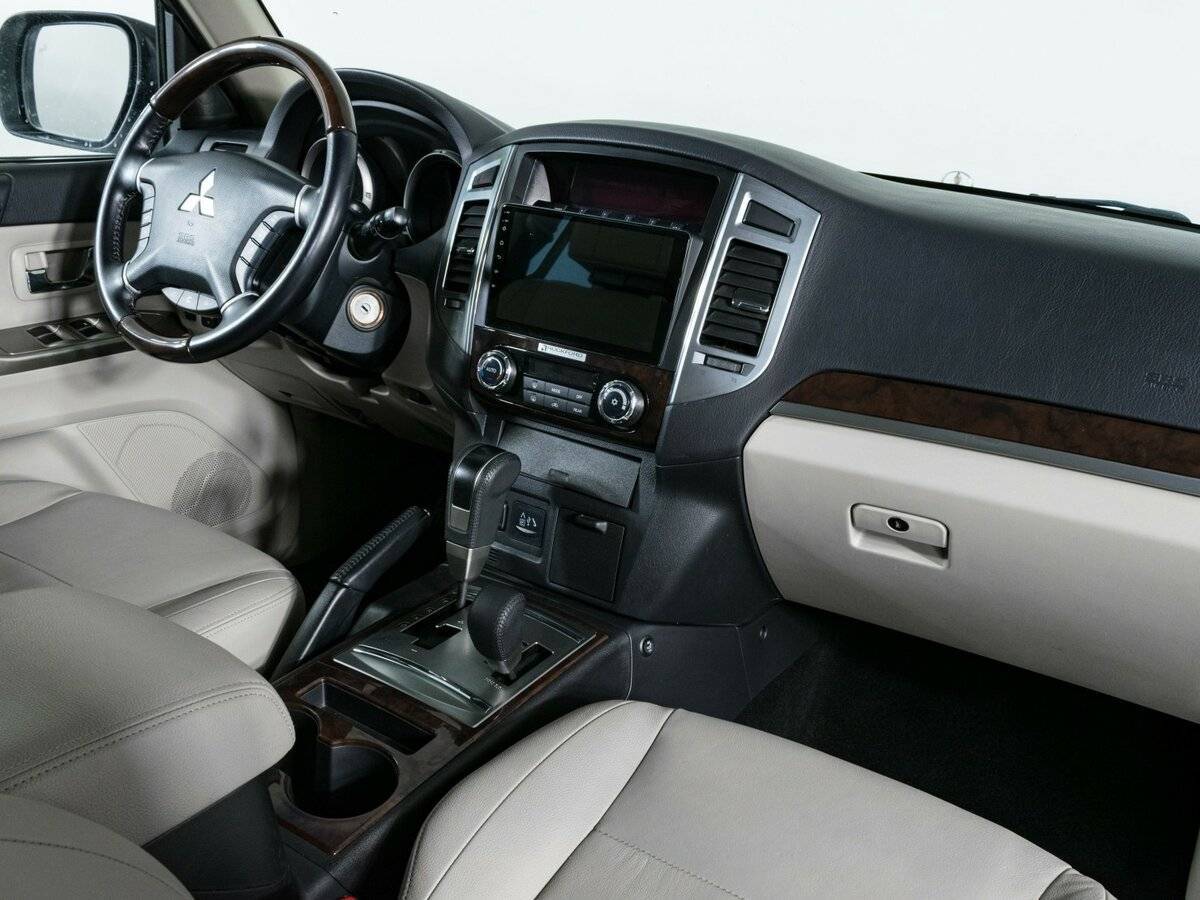 Купить Mitsubishi Pajero, 2019, 49 000 км, фото №10