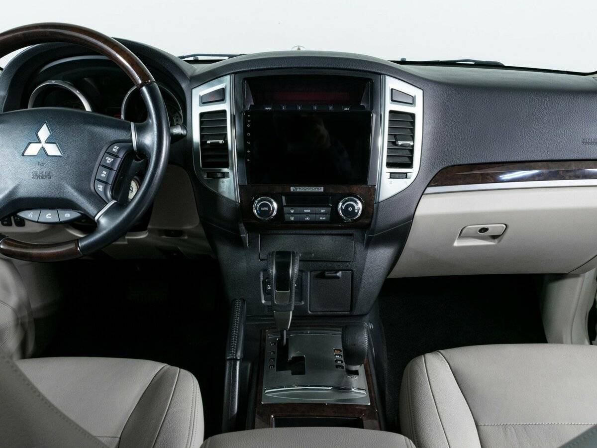 Купить Mitsubishi Pajero, 2019, 49 000 км, фото №11