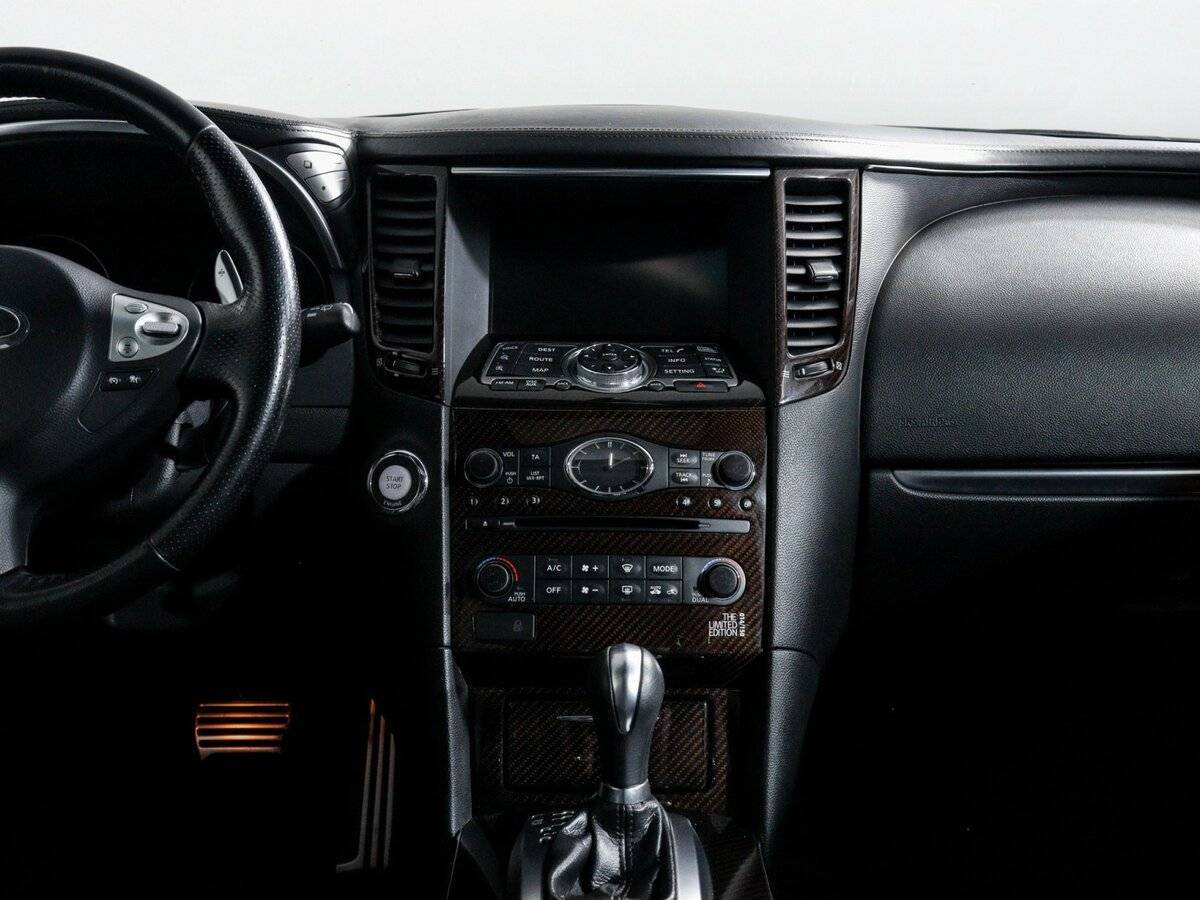 Купить Infiniti FX37, 2010, 138 788 км, фото №10