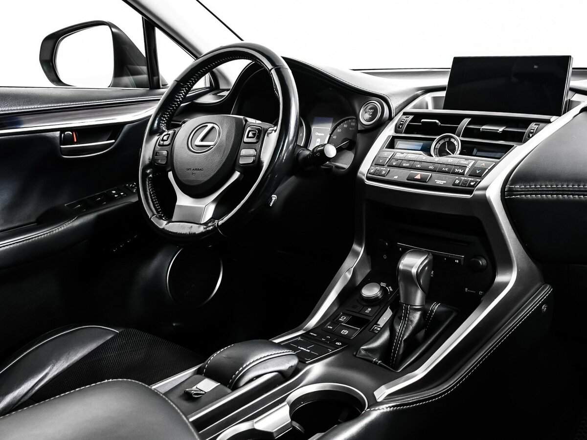 Купить Lexus NX 200t, 2015, 114 805 км, фото №9