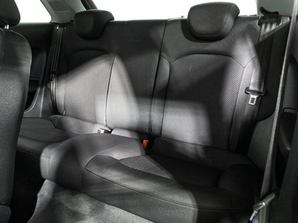 Купить Audi A1, 2010, 178 850 км, фото №10