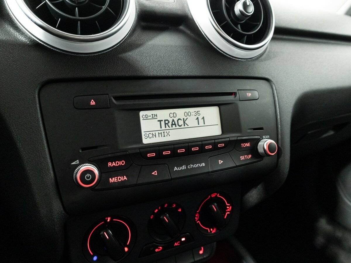 Купить Audi A1, 2010, 178 850 км, фото №17