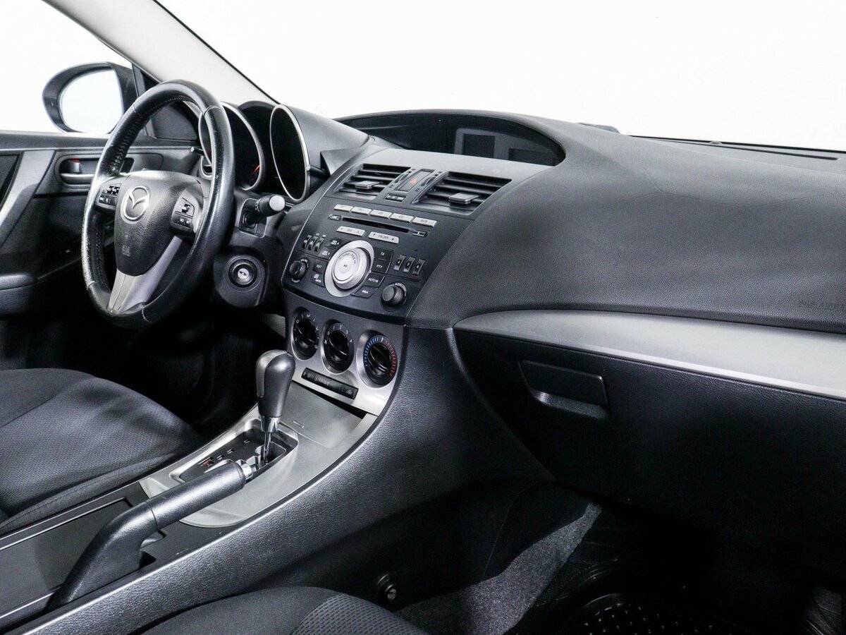 Купить Mazda 3, 2011, 159 582 км, фото №9
