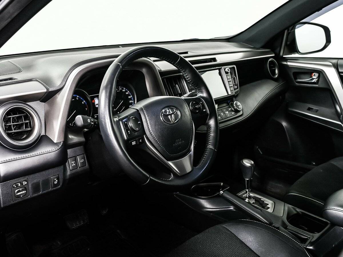 Купить Toyota RAV4, 2019, 40 636 км, фото №12