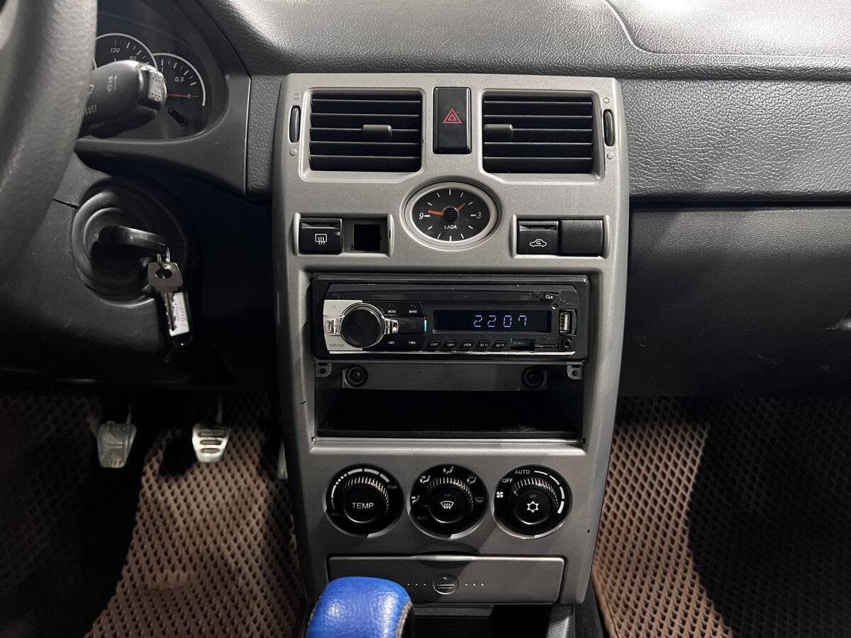 Купить Lada (ВАЗ) Priora, 2013, 183 137 км, фото №15