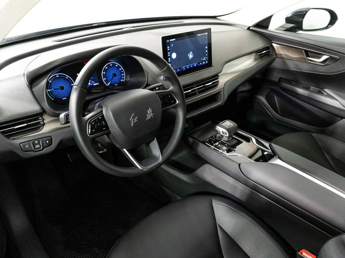 Купить Hongqi E-QM5 54 kWh, 2022, 10 974 км, фото №11