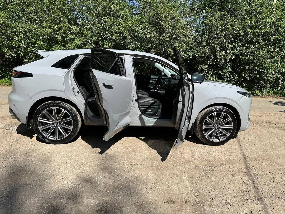 Купить Changan UNI-K, 2023, 18 500 км, фото №4