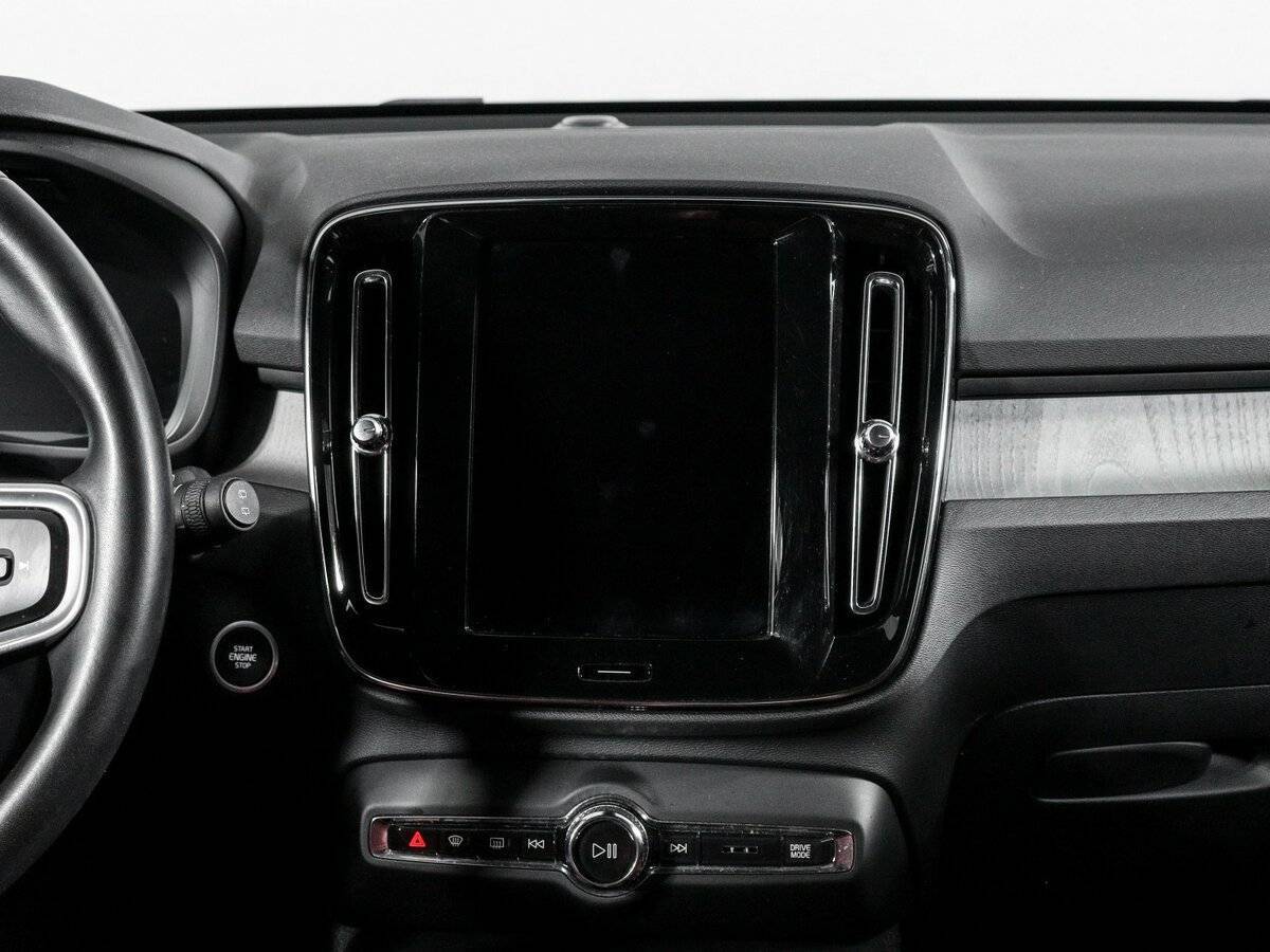 Купить Volvo XC40, 2020, 69 809 км, фото №14