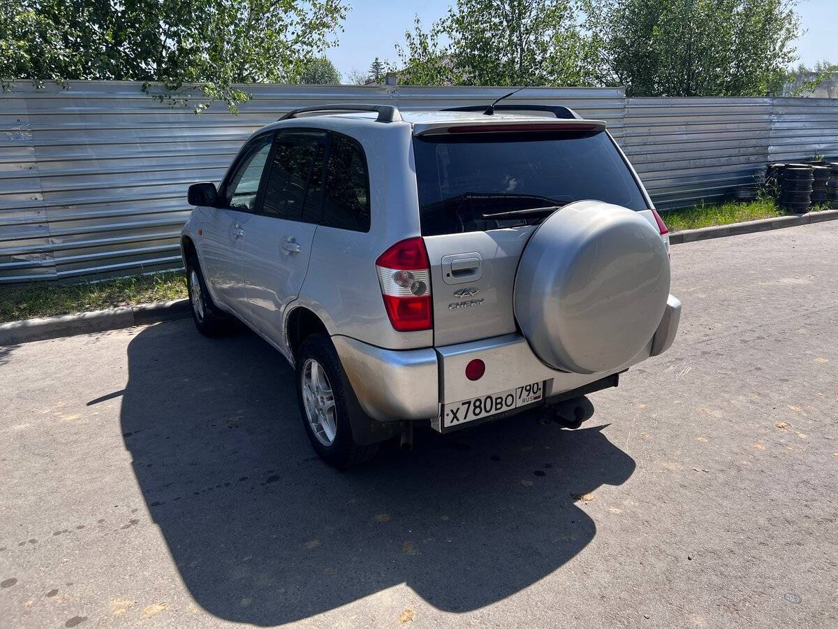 Купить Chery Tiggo (T11), 2010, 227 539 км, фото №4