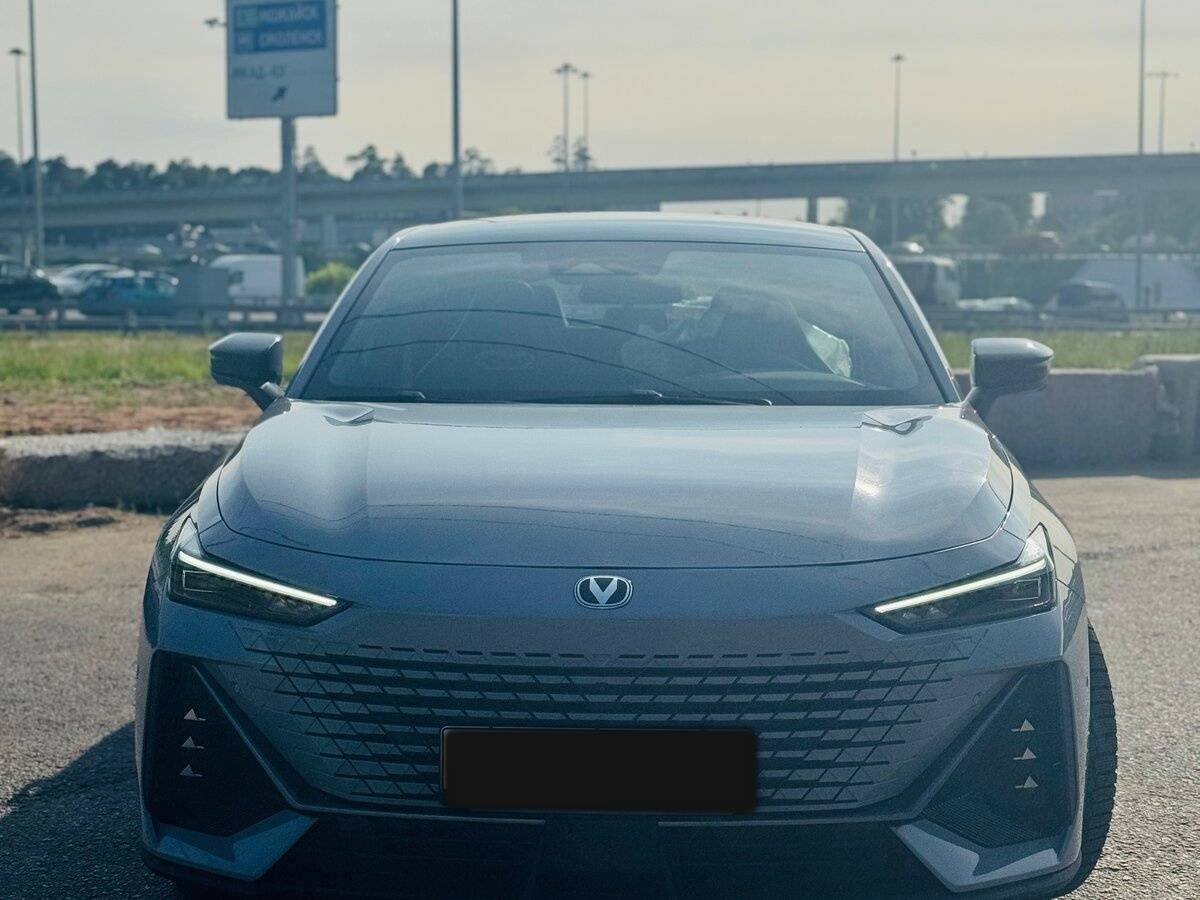 Changan UNI-V