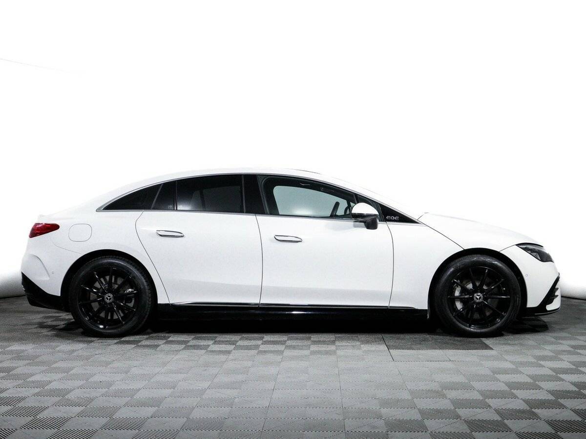 Купить Mercedes-Benz EQE 350, 2022, 32 680 км, фото №4