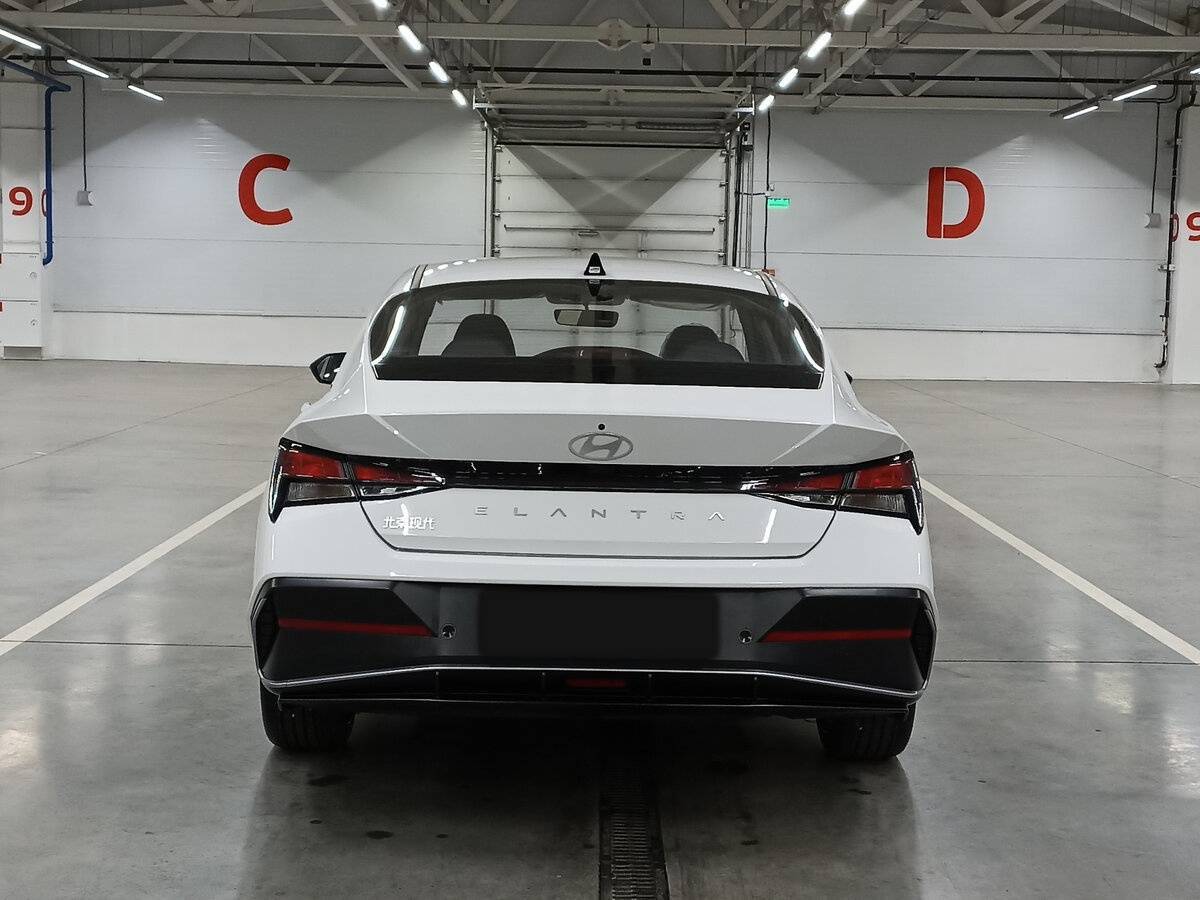 Купить Hyundai Elantra, 2023, 45 км, фото №6
