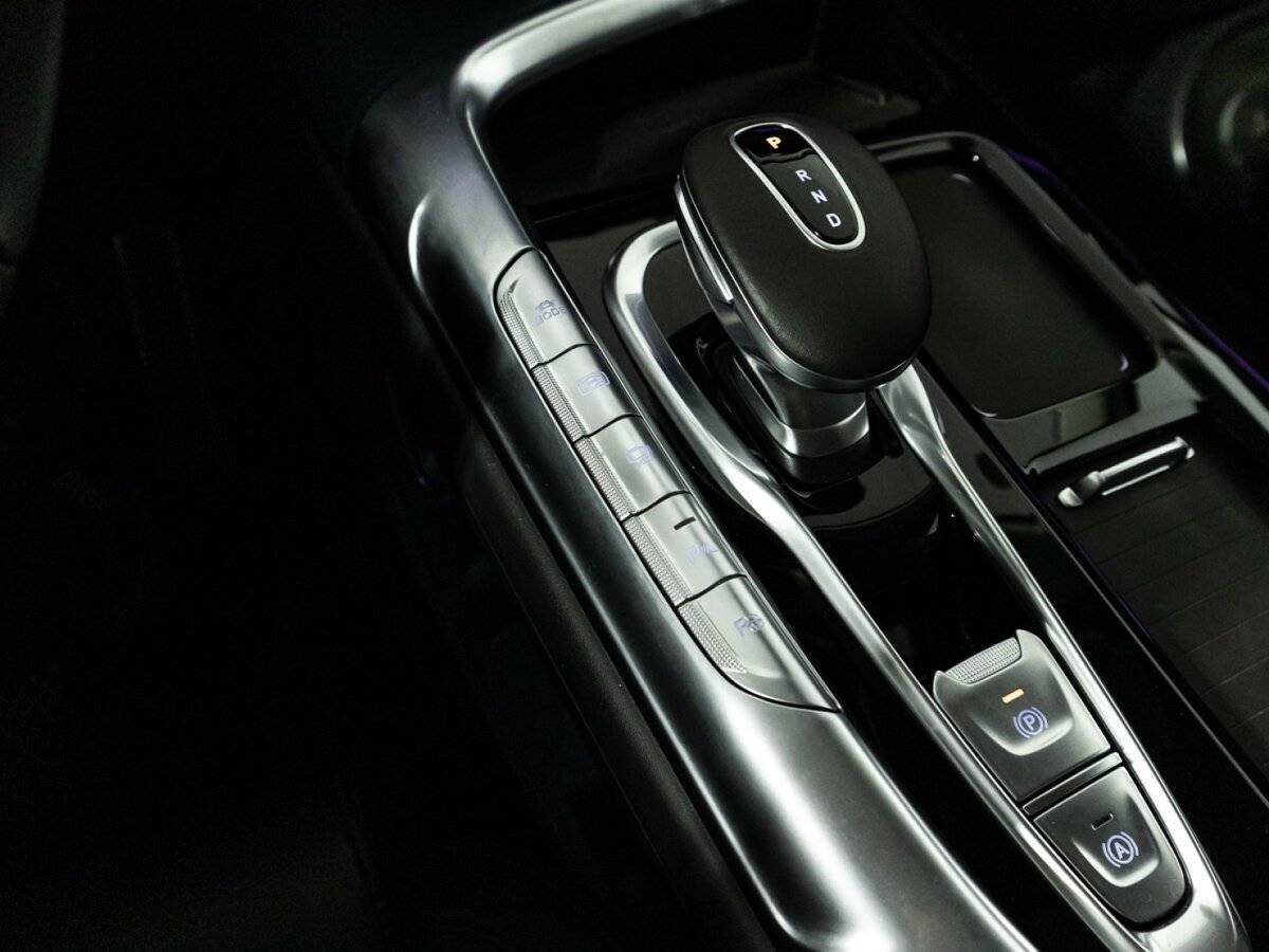 Купить Voyah Free EVR, 2022, 28 370 км, фото №21