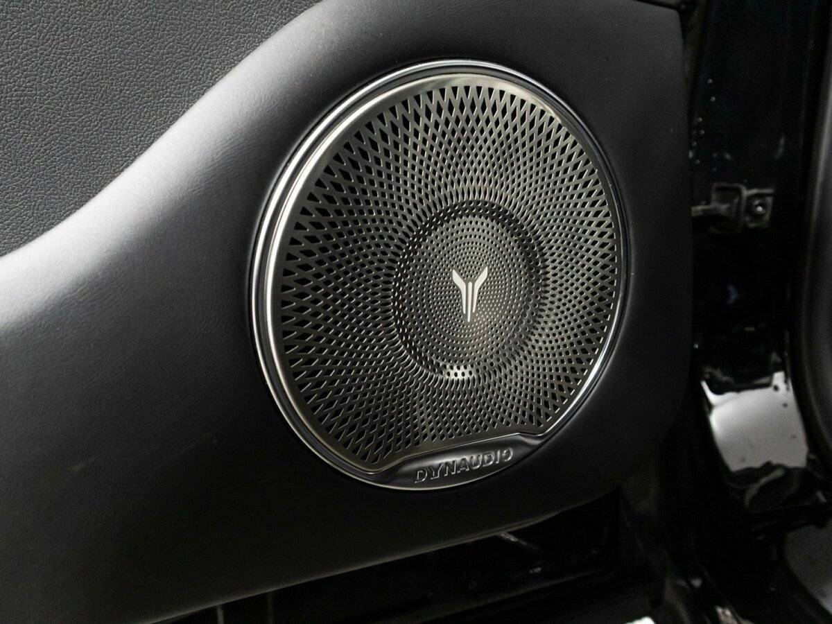 Купить Voyah Free EVR, 2022, 28 370 км, фото №23