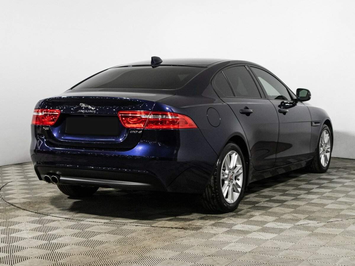 Купить Jaguar XE, 2016, 77 194 км, фото №5