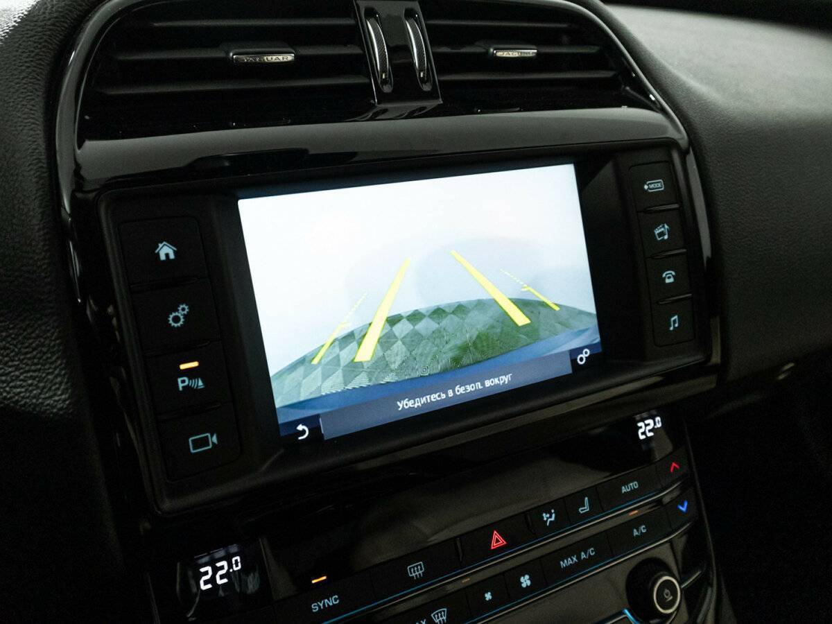 Купить Jaguar XE, 2016, 77 194 км, фото №16